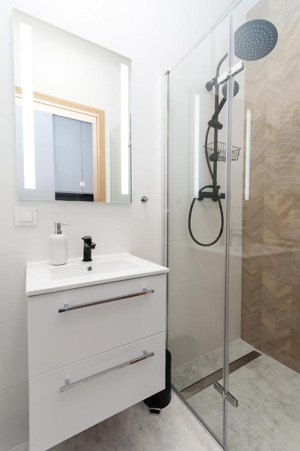 Dream Team Industria Apartment บิดกอชซ์ ภายนอก รูปภาพ