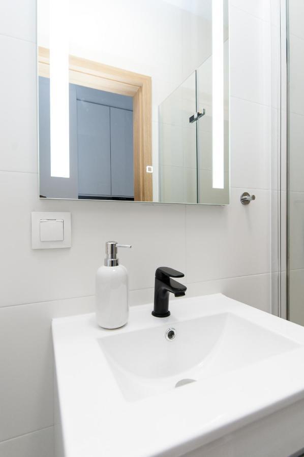 Dream Team Industria Apartment บิดกอชซ์ ภายนอก รูปภาพ